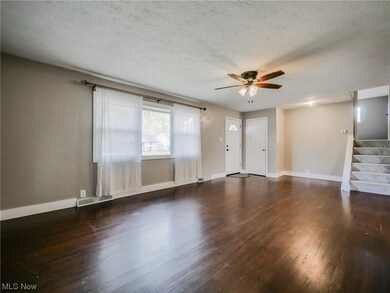 844 Sheffield Rd, Sheffield Lake, OH 44054 - photo 5