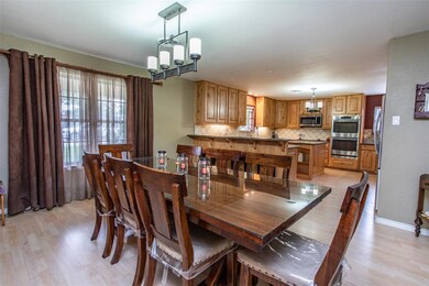 604 Aspen Rd, Gainesville, TX 76240 - photo 7