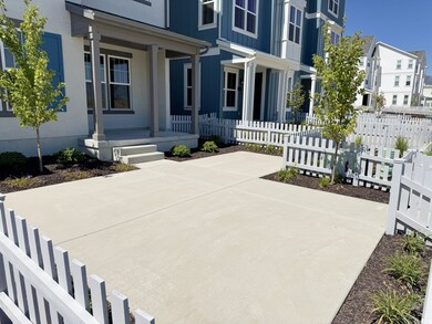 6923 S Jordan Pkwy W, South Jordan, UT 84009 - photo 5