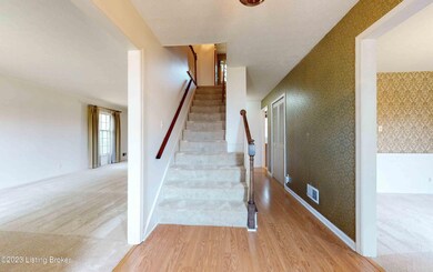 4000-Gingerwood-Dr_004