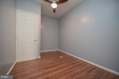 116 Mckinley Ave unit SECOND FLOOR 2 UNIT, Lansdowne, PA 19050 - photo 2