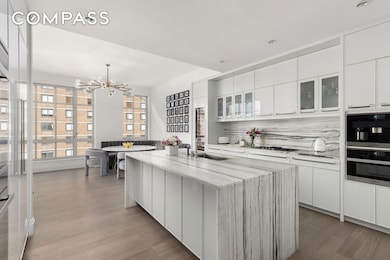 The Kent unit 12A, New York, NY 10128 - photo 4