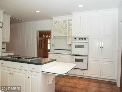 511 Surrey Rd, Lutherville Timonium, MD 21093 - photo 6