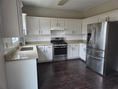 590 Clairidge Ln, Lawrenceville, GA 30046 - photo 2