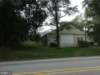 1039 Edenville Rd, Chambersburg, PA 17202 - photo 6