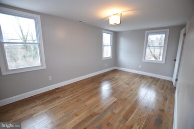 1711 Sutton Ave, Halethorpe, MD 21227 - photo 7