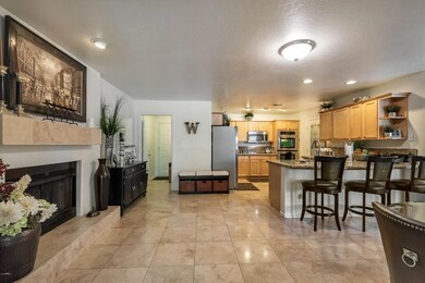 Open Kitchen