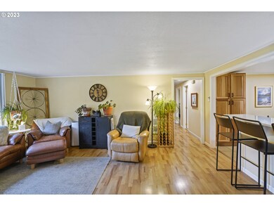 180 S St, Springfield, OR 97477 - photo 4