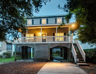 2616 Palm Blvd 11
