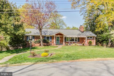 7609 Quintana Ct, Bethesda, MD 20817 - photo 5