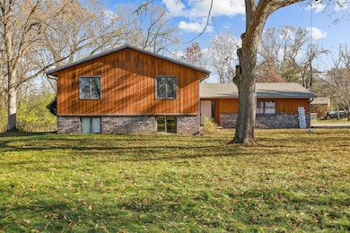 889 Aspen View Cir, Hudson, WI 54016 - photo 4