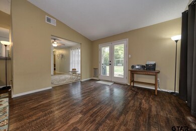 531 Dogwood Ln, Hideaway, TX 75771 - photo 6