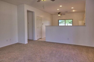 39820 N Iron Horse Way, Anthem, AZ 85086 - photo 4