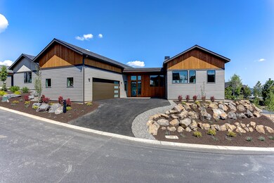 19211 Gateway Loop unit Lot 21, Bend, OR 97702 - photo 2