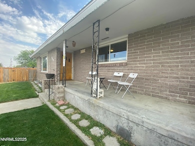 100 Pleasant St, Winnemucca, NV 89445 - photo 2