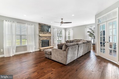 22921 Muscadine Dr, Clarksburg, MD 20871 - photo 5