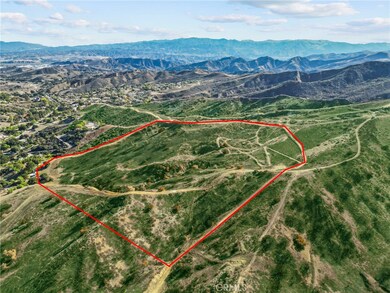 1 Burlwood Dr, Castaic, CA 91384 - photo 4