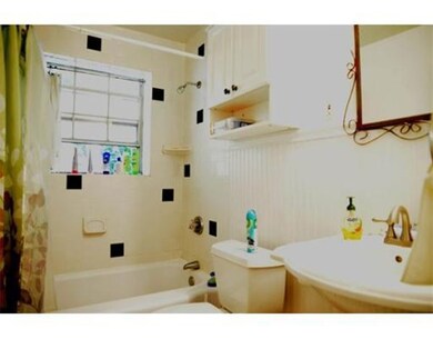 17 Cass St unit 9, West Roxbury, MA 02132 - photo 5