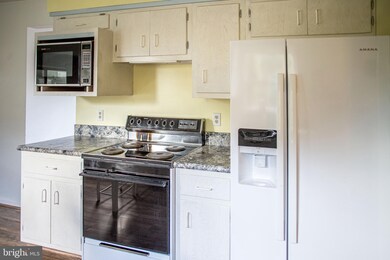 11 Carlyon Ln, Orwigsburg, PA 17961 - photo 3