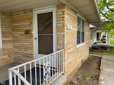 215 S 4th Ave, Beech Grove, IN 46107 - photo 2