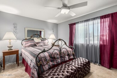 10019 W Cumberland Dr, Sun City, AZ 85351 - photo 6