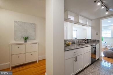 1807 California St NW unit T1, Washington, DC 20009 - photo 6