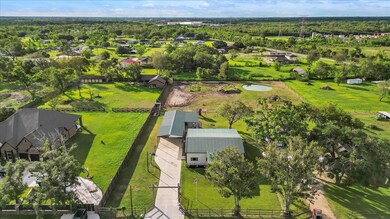 8718 Harvest Acres Dr, Manvel, TX 77578 - photo 6