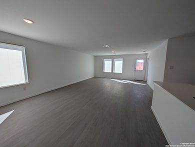 4618 Legacy Point, von Ormy, TX 78073 - photo 5