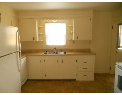 60 Mount Pleasant St, Milford, MA 01757 - photo 4