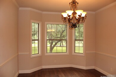 9505 Majestic Oak Cir, San Antonio, TX 78255 - photo 7