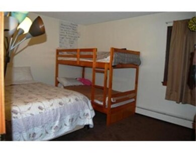 6 Hallmark Gardens unit 11, Burlington, MA 01803 - photo 2