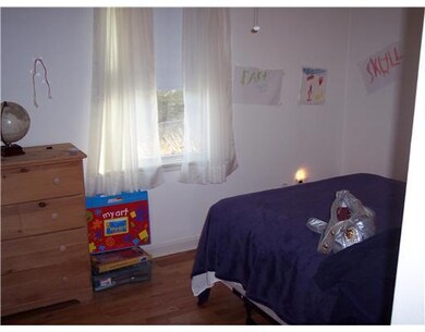 524 N Dexter Dr, Lansing, MI 48910 - photo 7