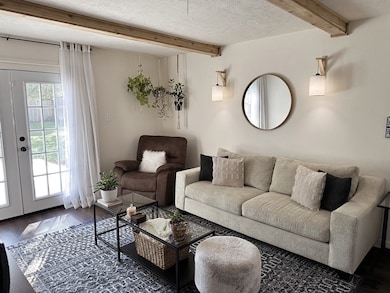 4812 Jerri Ln, Haltom City, TX 76117 - photo 3