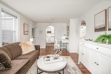 1509 Noeske St, Midland, MI 48640 - photo 3