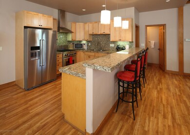 Kitchen 3