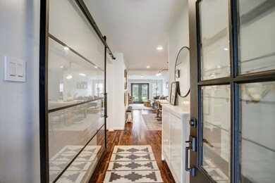 919 Thornton Rd, Houston, TX 77018 - photo 4