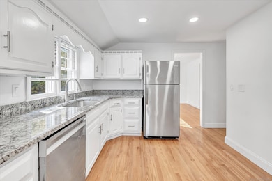 273 Wheeler Park Ave, Fairfield, CT 06825 - photo 5