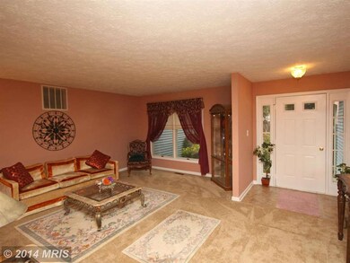 6311 Oaklyn Ct, Dunkirk, MD 20754 - photo 3