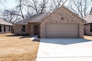 2904 W Washington St, Denison, TX 75020 - photo 3