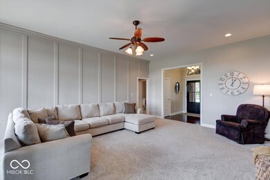 1113 E Main Cross St, Edinburgh, IN 46124 - photo 4