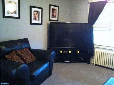 822 W 2nd St, Lansdale, PA 19446 - photo 2