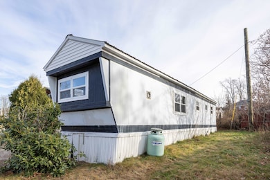 4 Rodger Rd, Allenstown, NH 03275 - photo 3