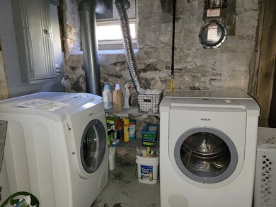 33 Weybridge Ln unit Studio, Brookline, MA 02445 - photo 7