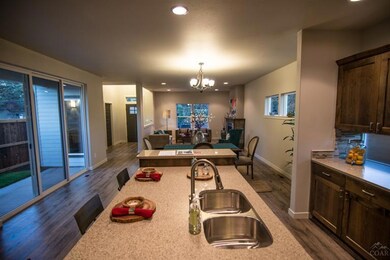 20486 SE Del Coco St, Bend, OR 97702 - photo 3