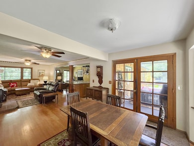 39-web-or-mls-02935506-79BA-446E-9396-4F