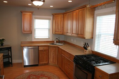 43 Mcnabb Ct, Portsmouth, NH 03801 - photo 5