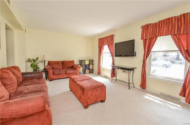 1125 W Washington St, Allentown, PA 18102 - photo 3