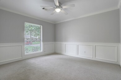 13802 Kingsride Ln, Houston, TX 77079 - photo 7