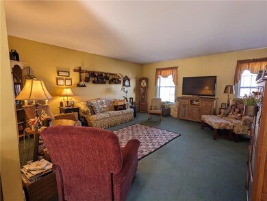 3438 Fury Ct, Slatington, PA 18080 - photo 5