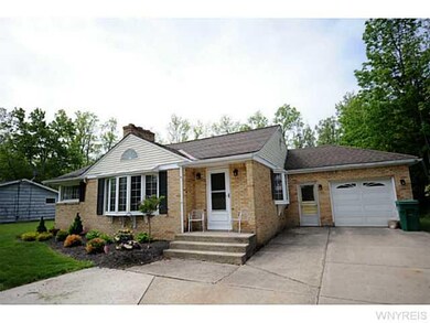 Exterior Front. Don t miss this beautiful 3 bedroo